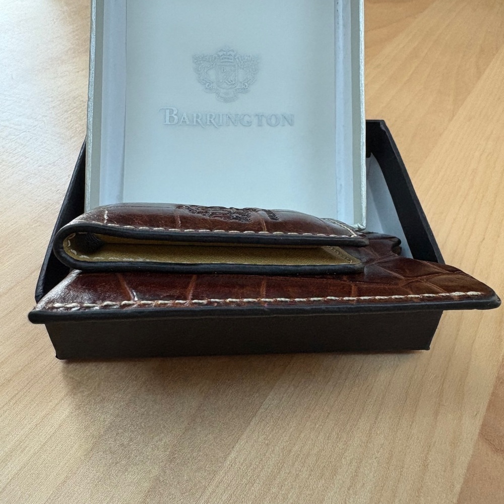 Barrington Brown Moc Croc Leather Money Clip and Card Holder - Picture 3 of 4